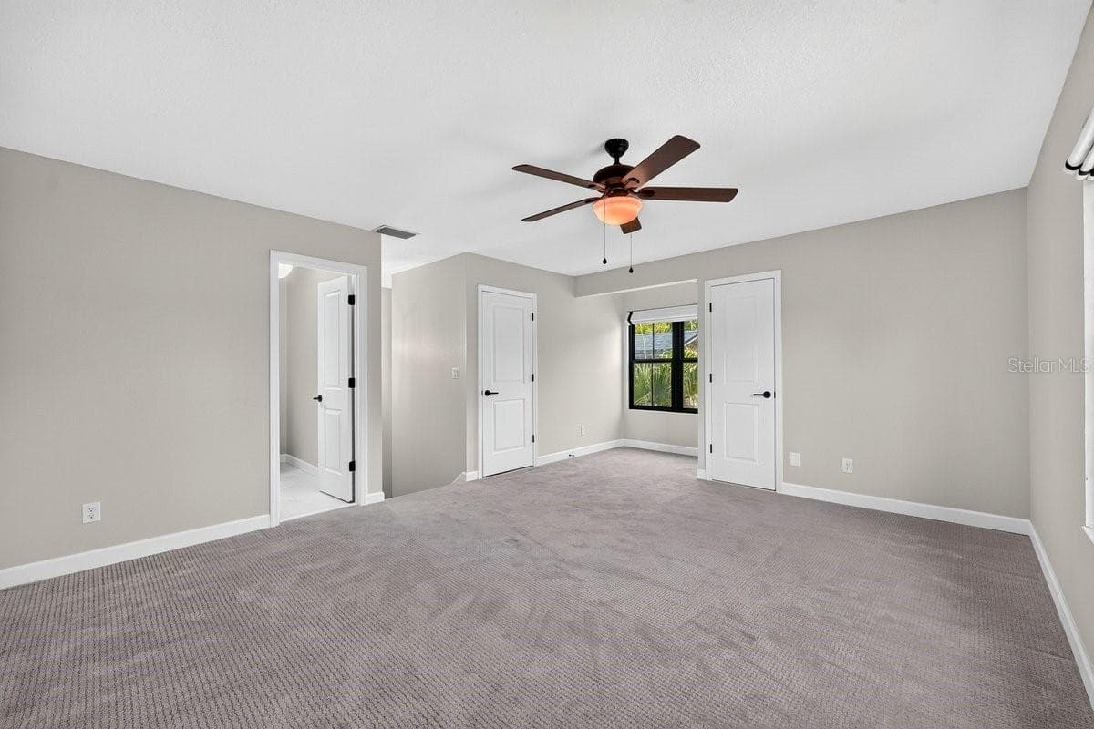 3 FOX HOLLOW DRIVE — photo 29 of 45