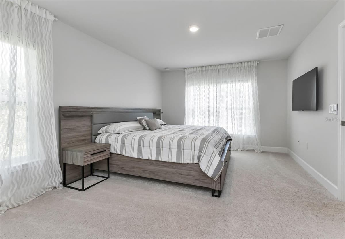 7664 MERONI BOULEVARD — photo 12 of 35