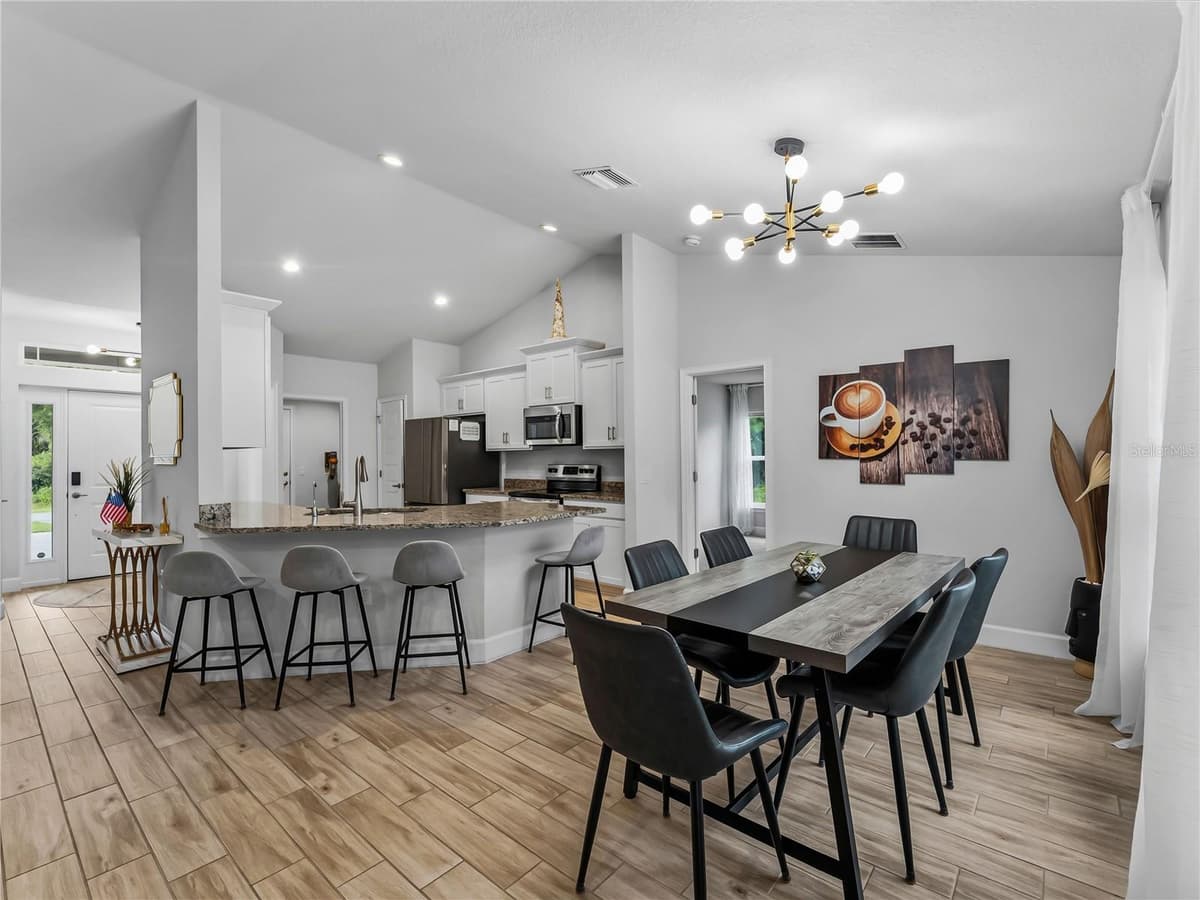 7664 MERONI BOULEVARD — photo 10 of 35
