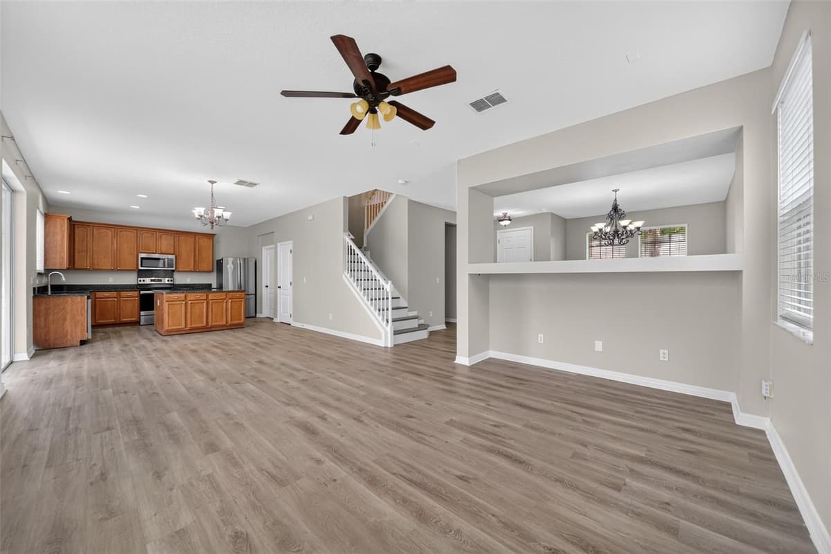 1215 ALAPAHA LANE — photo 10 of 30