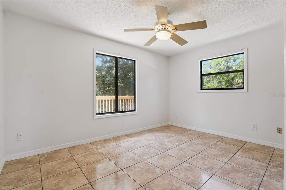 5556 LANCEWOOD CIRCLE — photo 31 of 54