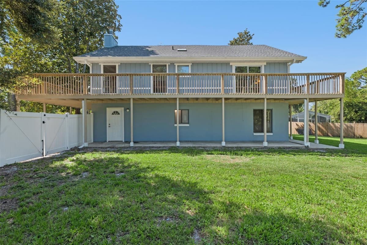 5556 LANCEWOOD CIRCLE — photo 46 of 54