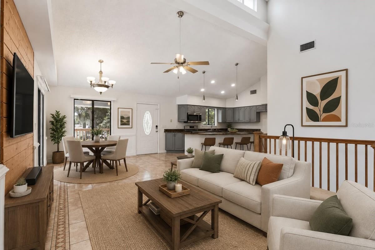 5556 LANCEWOOD CIRCLE — photo 3 of 54