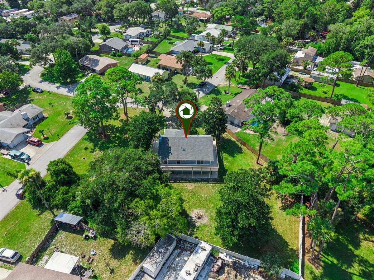 5556 LANCEWOOD CIRCLE — photo 49 of 54