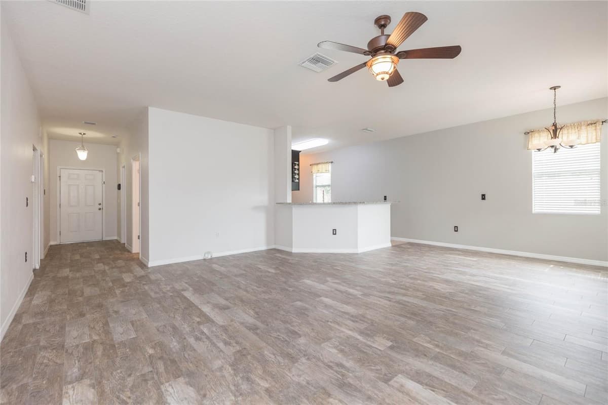 36108 LAGUNA HILLS CIRCLE — photo 4 of 41