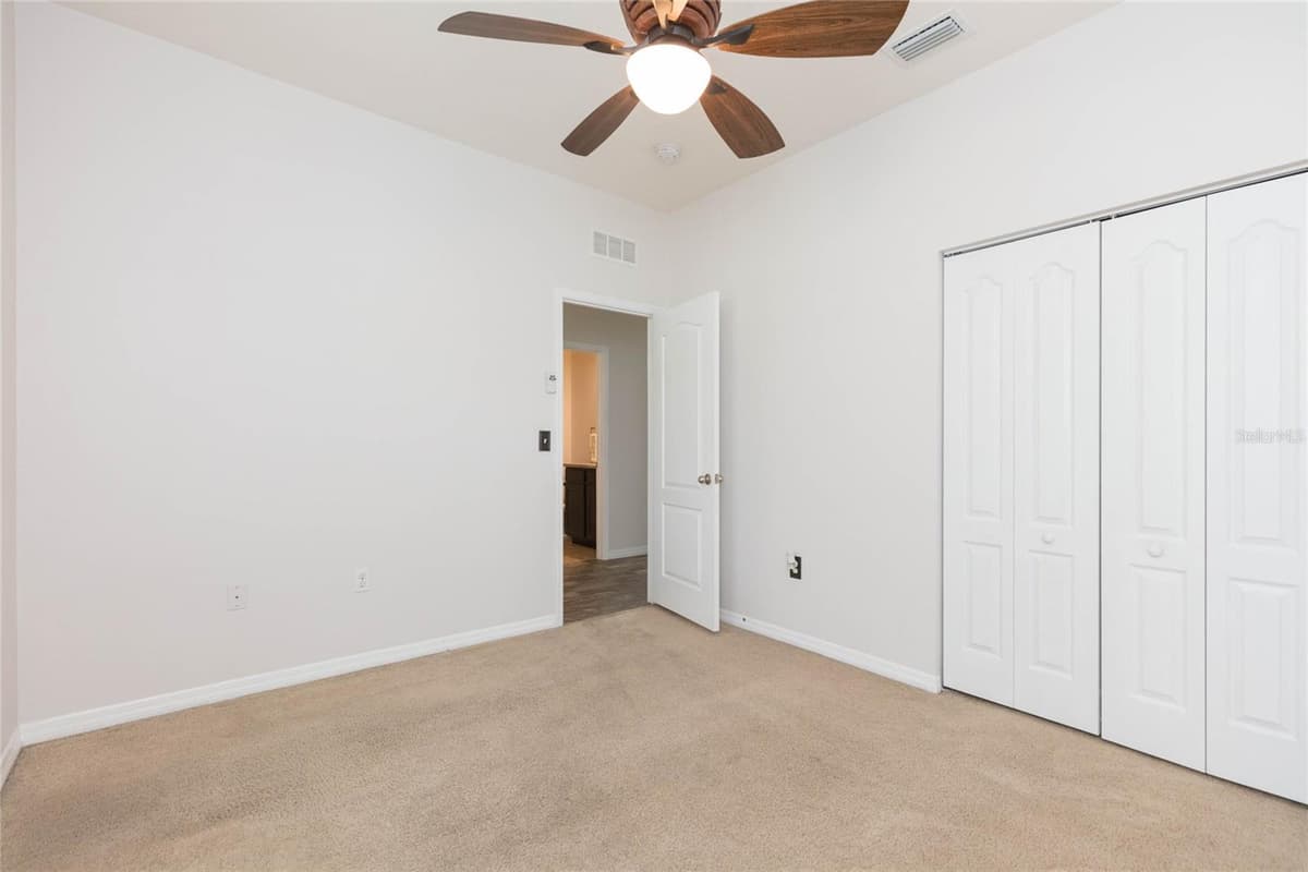 36108 LAGUNA HILLS CIRCLE — photo 16 of 41
