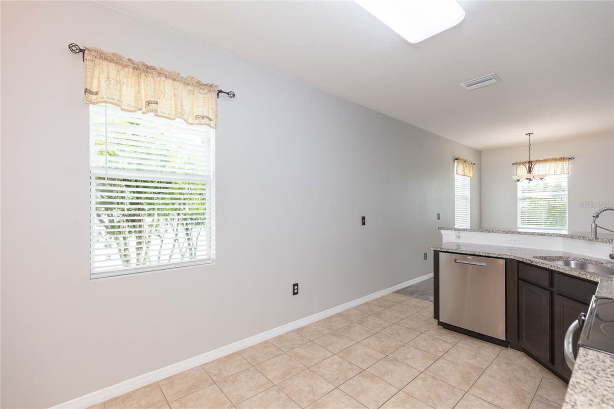 36108 LAGUNA HILLS CIRCLE — photo 11 of 41