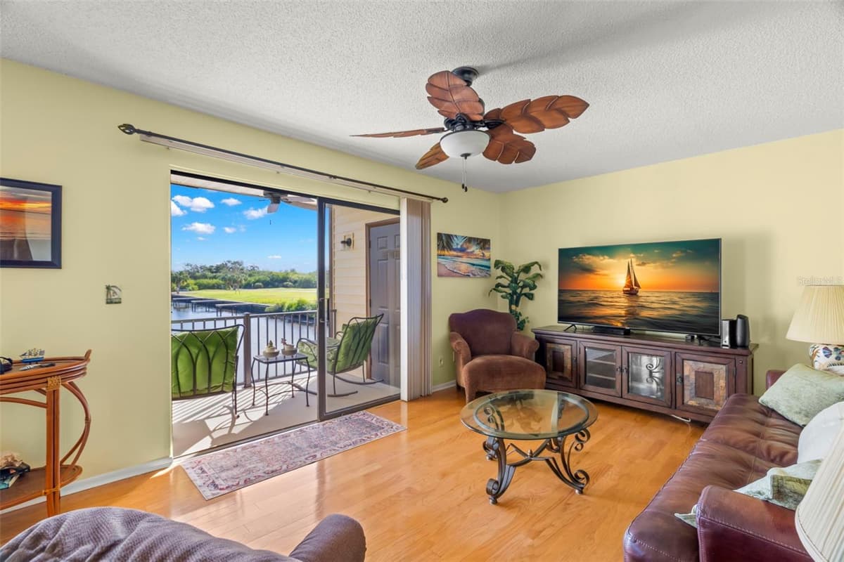 412 MOORINGS COVE DRIVE — photo 5 of 36