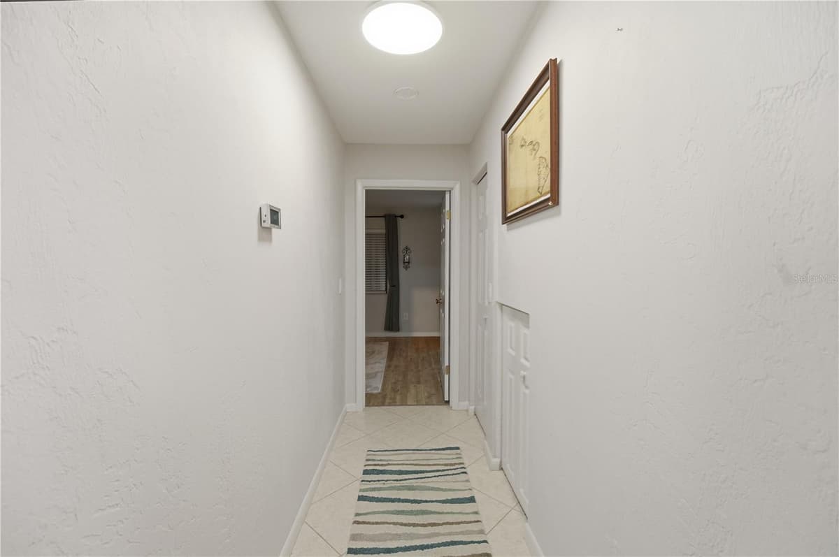 56 LAKE FOREST PLACE — photo 17 of 39