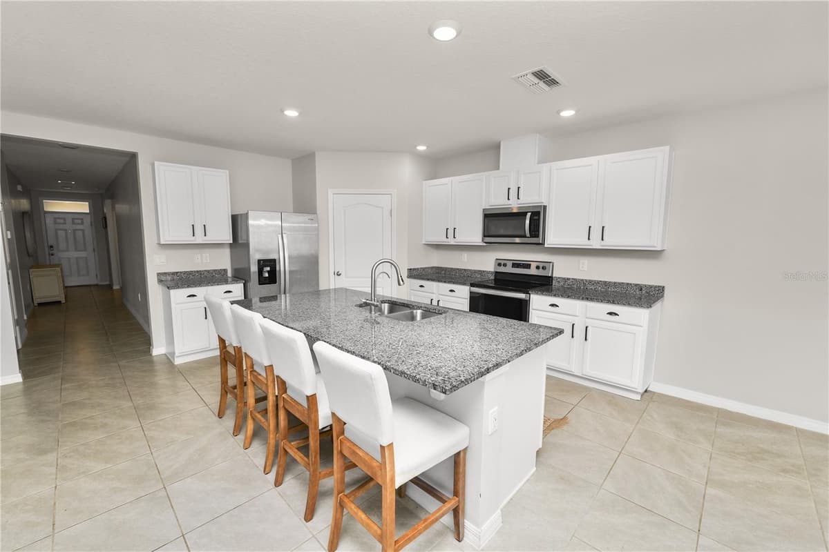 3141 CASPIAN FEATHER STREET — photo 14 of 45