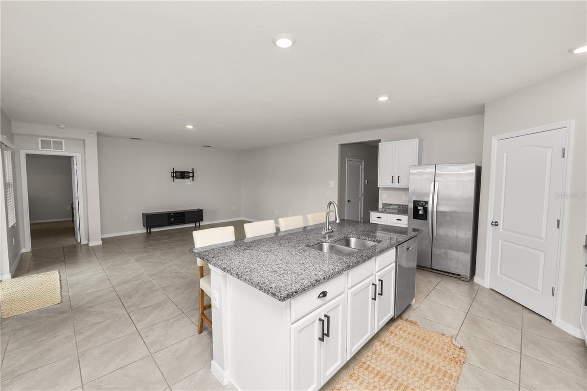 3141 CASPIAN FEATHER STREET — photo 17 of 45