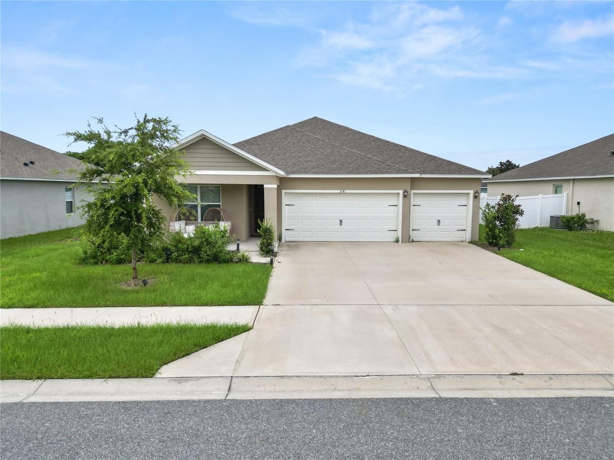 3141 CASPIAN FEATHER STREET — photo 3 of 45