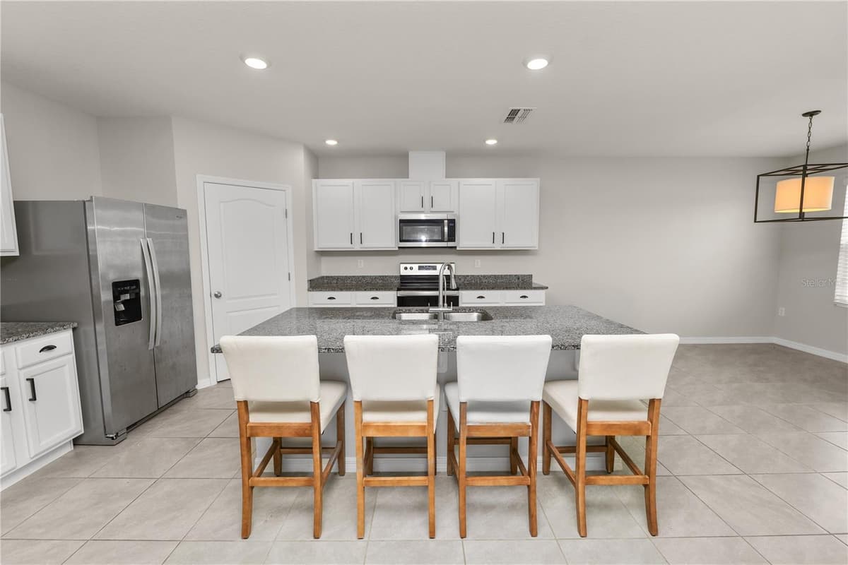 3141 CASPIAN FEATHER STREET — photo 16 of 45