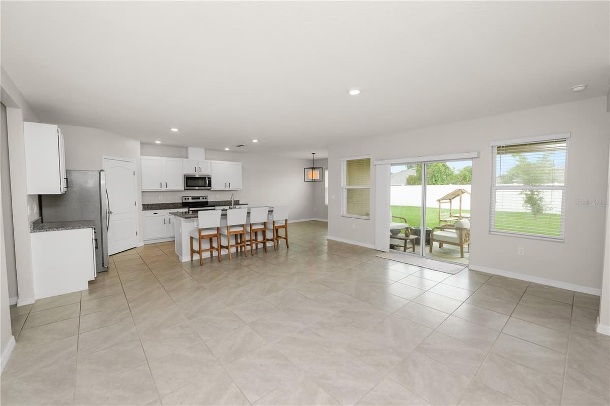 3141 CASPIAN FEATHER STREET — photo 13 of 45