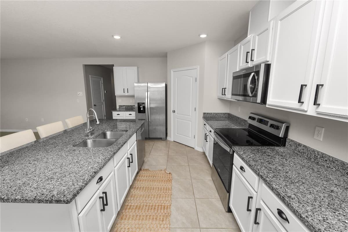 3141 CASPIAN FEATHER STREET — photo 19 of 45