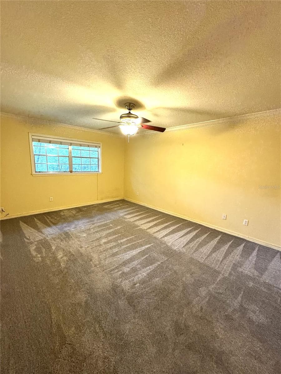 560 LAKE PLEASANT ROAD — photo 9 of 26