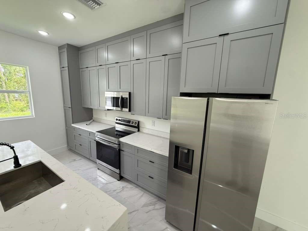 723 EPPS BROWN STREET — photo 14 of 43