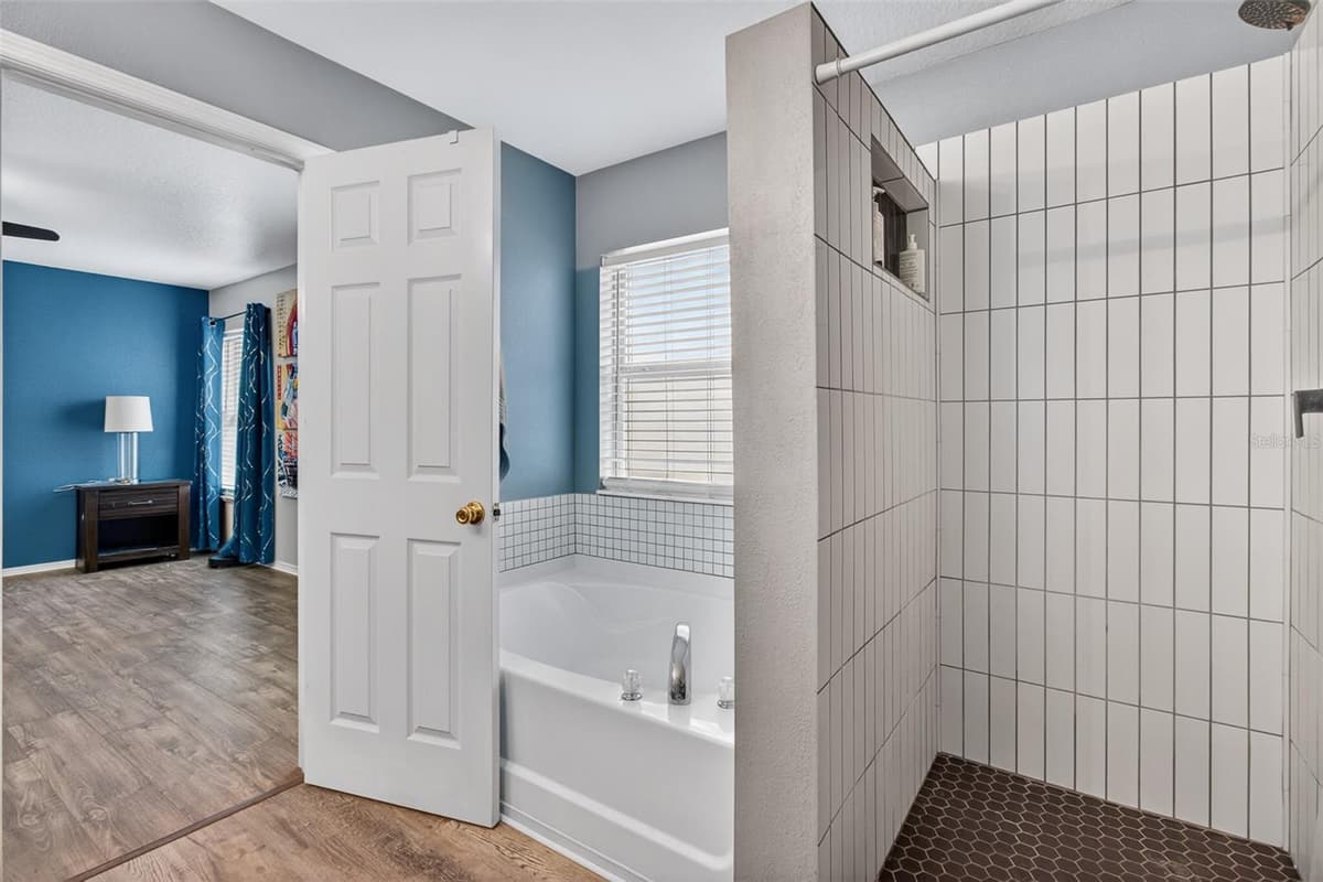 11154 RUNNING PINE DRIVE DRIVE — photo 19 of 33