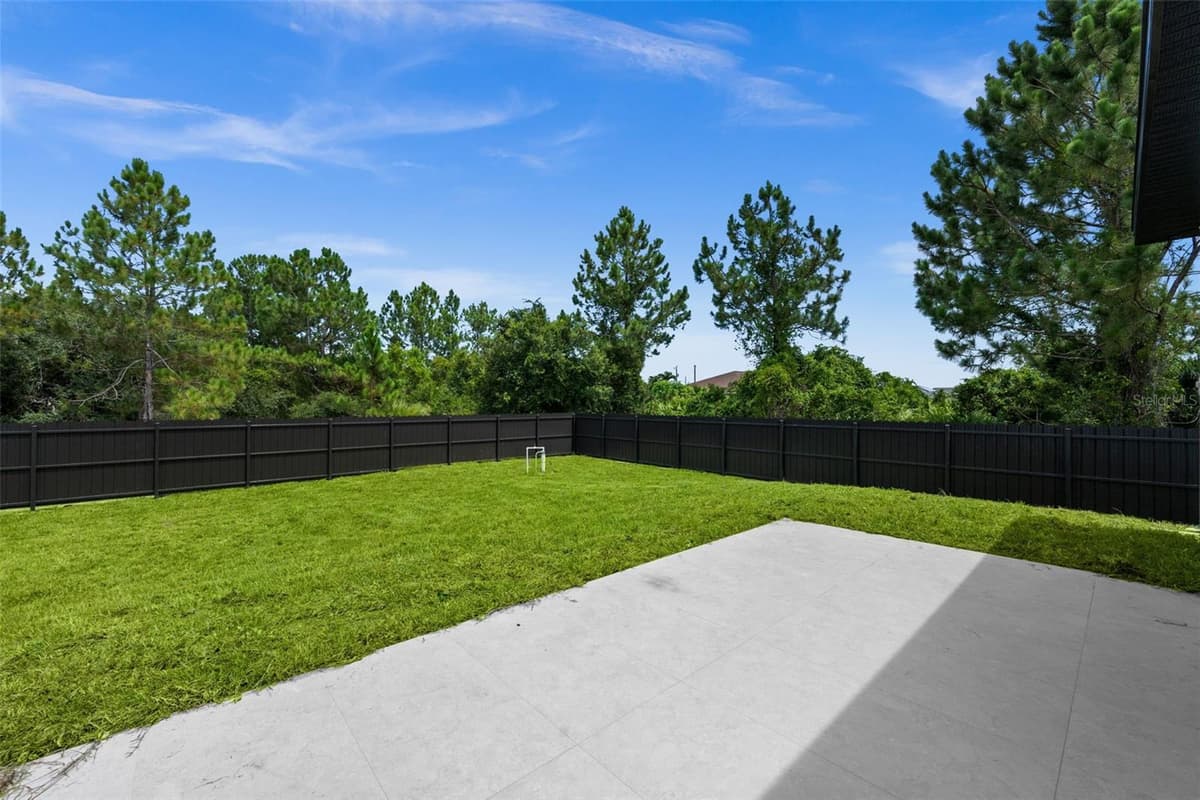 1039 BASSINGER AVENUE — photo 7 of 42