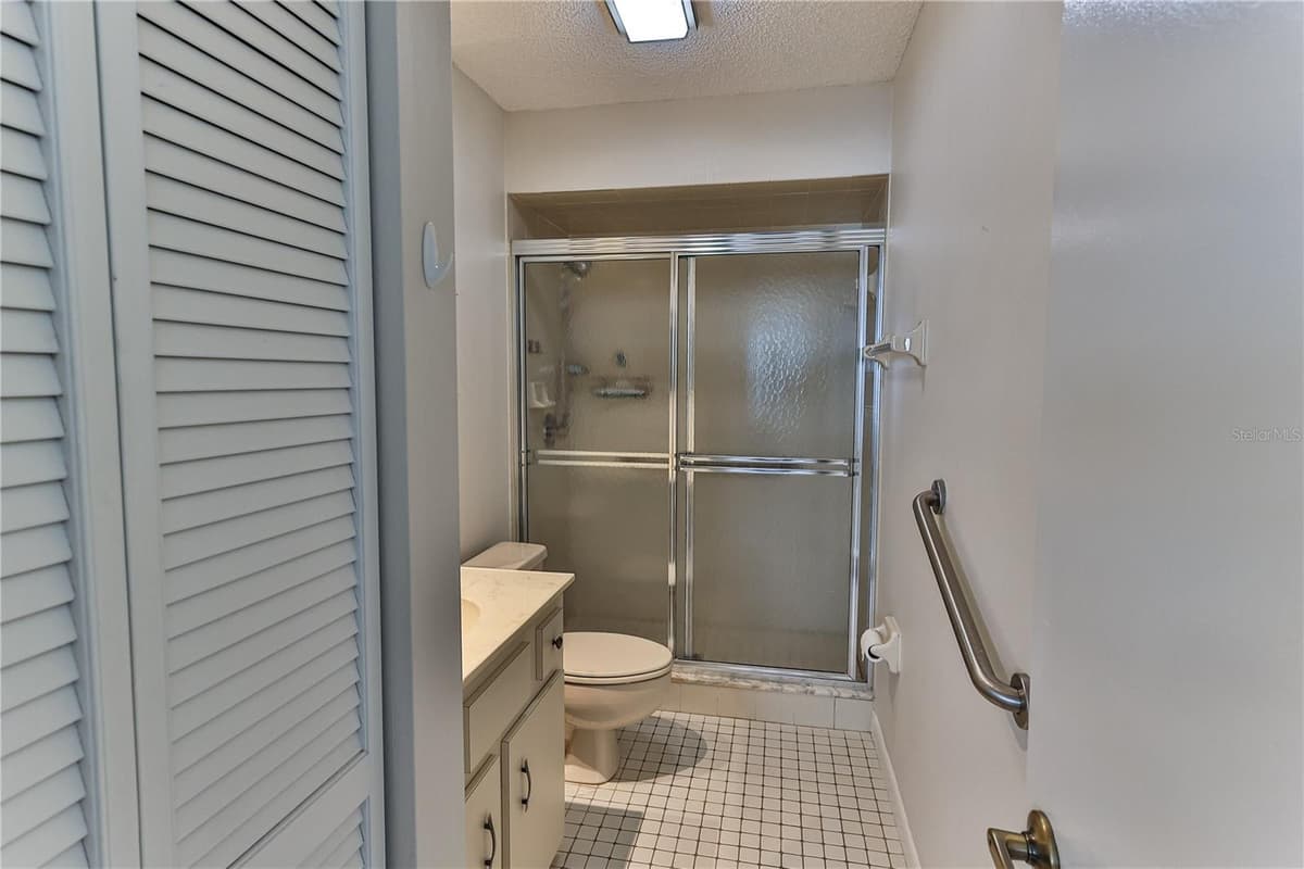 3333 LIVERPOOL POINT — photo 15 of 40
