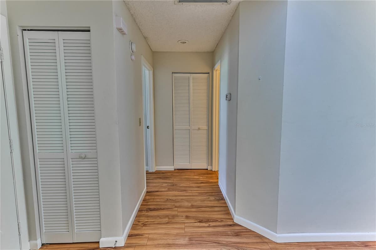 3333 LIVERPOOL POINT — photo 26 of 40