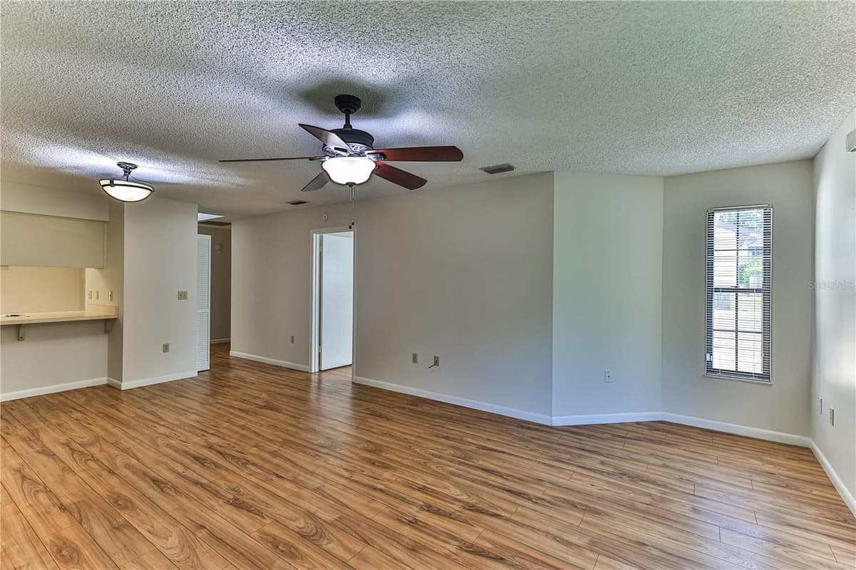 3333 LIVERPOOL POINT — photo 2 of 40