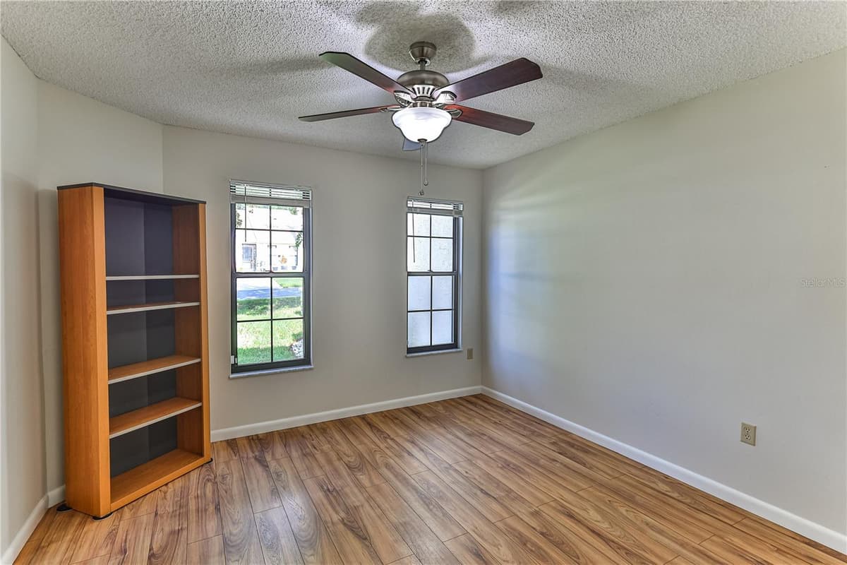 3333 LIVERPOOL POINT — photo 21 of 40