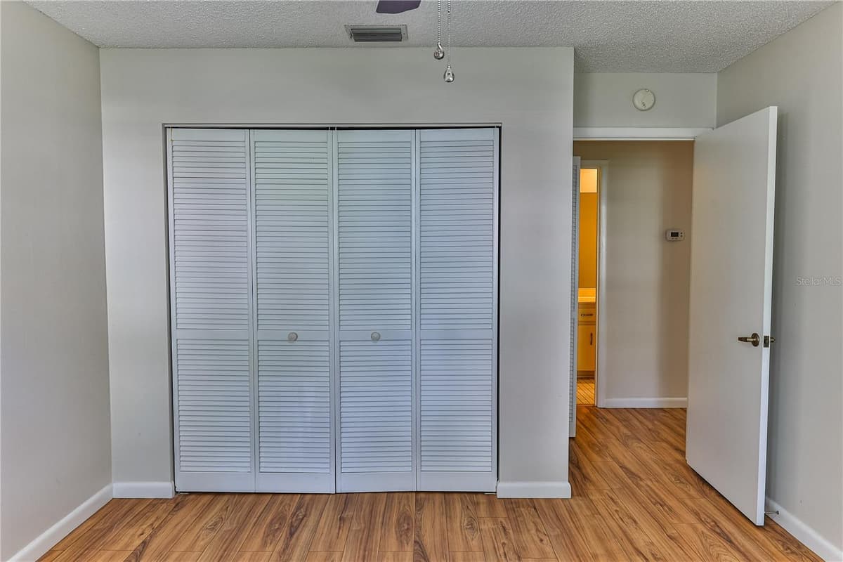 3333 LIVERPOOL POINT — photo 20 of 40