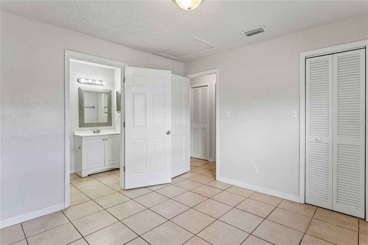 9608 10TH STREET — photo 18 of 23