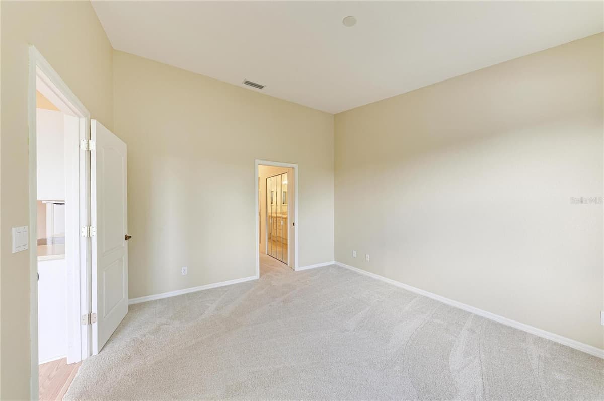 1404 AUBURN LAKES CIRCLE — photo 31 of 68