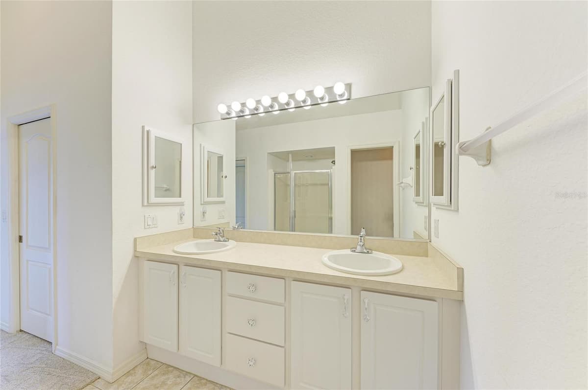 1404 AUBURN LAKES CIRCLE — photo 35 of 68