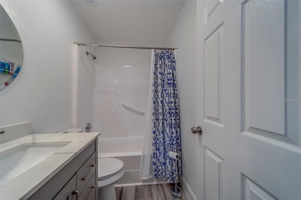 2700 BAYSHORE BOULEVARD — photo 27 of 52