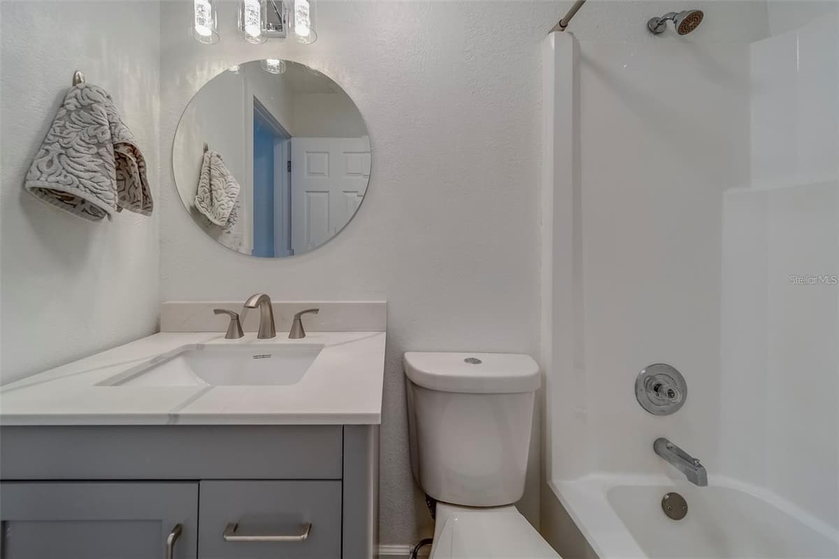2700 BAYSHORE BOULEVARD — photo 25 of 52
