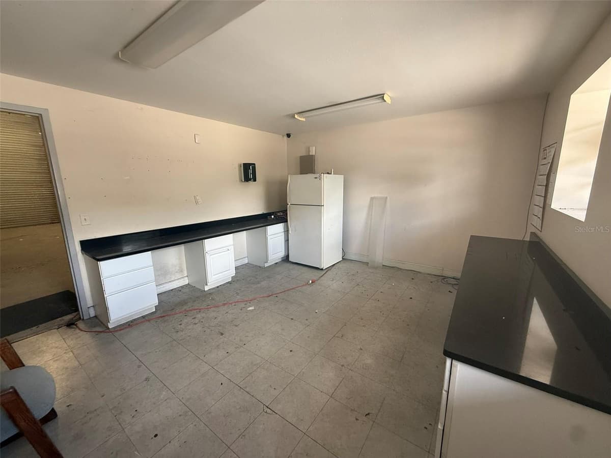 4344 95TH STREET — photo 3 of 16