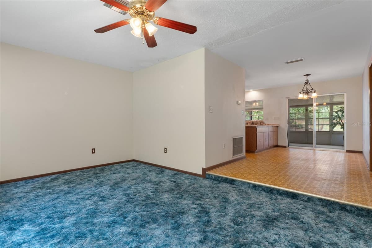 6095 ZIRKELS CIRCLE — photo 7 of 47