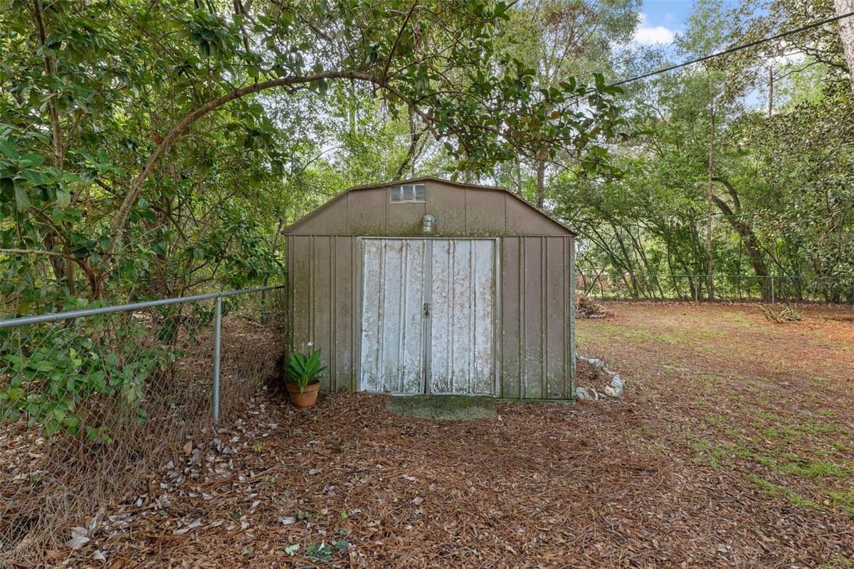 6095 ZIRKELS CIRCLE — photo 45 of 47