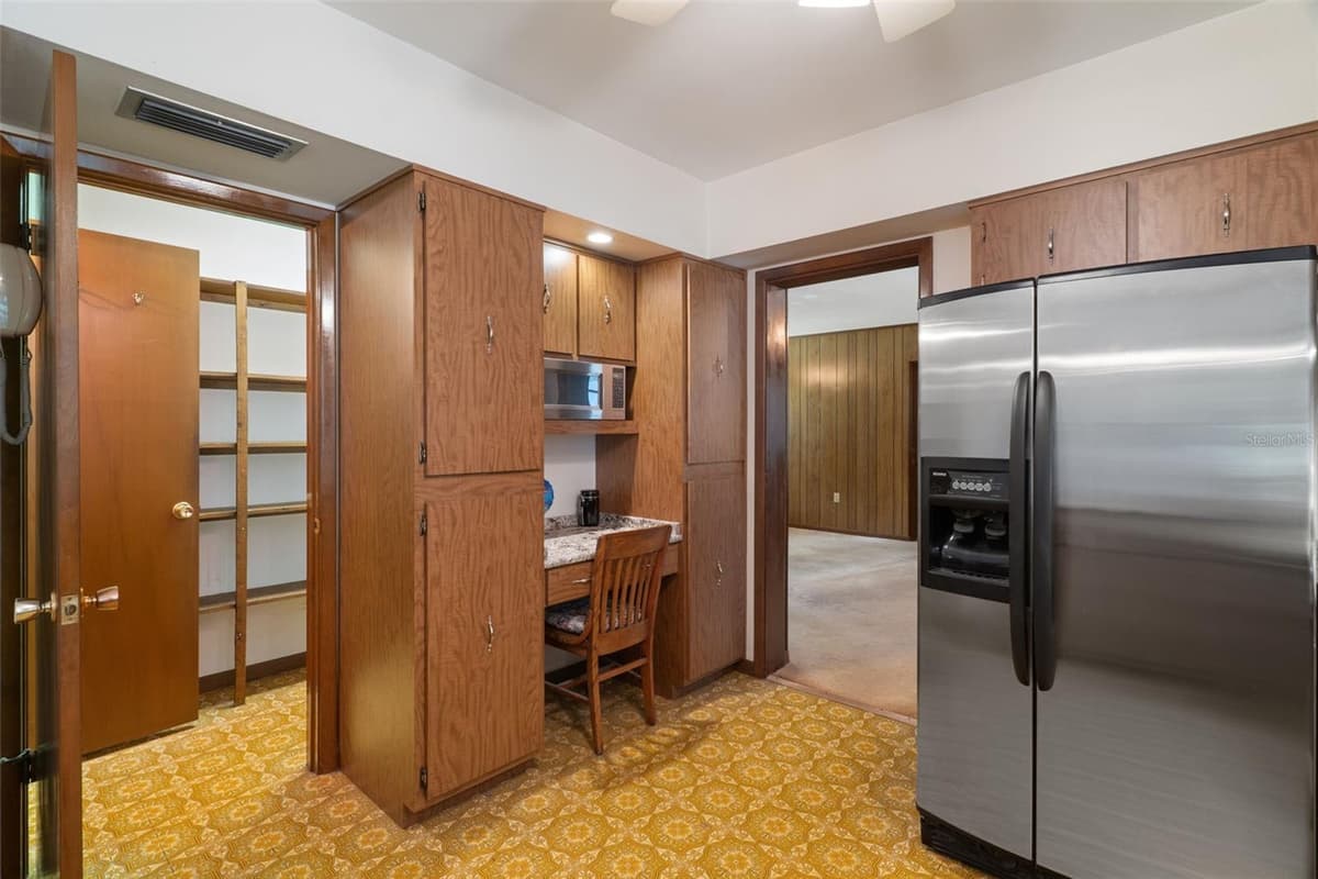 6095 ZIRKELS CIRCLE — photo 16 of 47