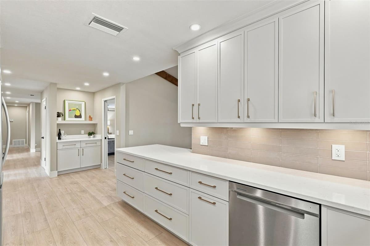 1510 KENLYN DRIVE — photo 13 of 38
