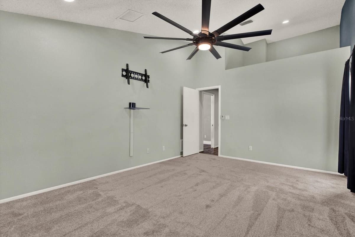 1427 BAY VIEW STREET — photo 29 of 49