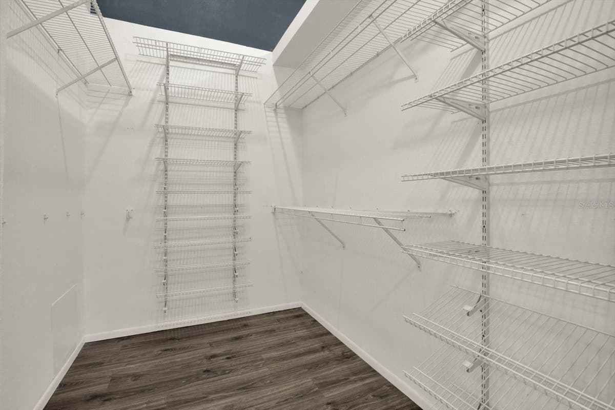 1427 BAY VIEW STREET — photo 30 of 49