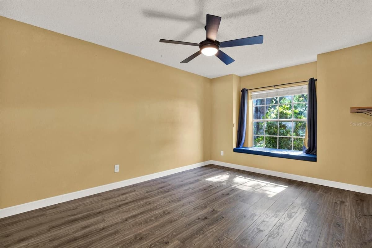 1427 BAY VIEW STREET — photo 37 of 49