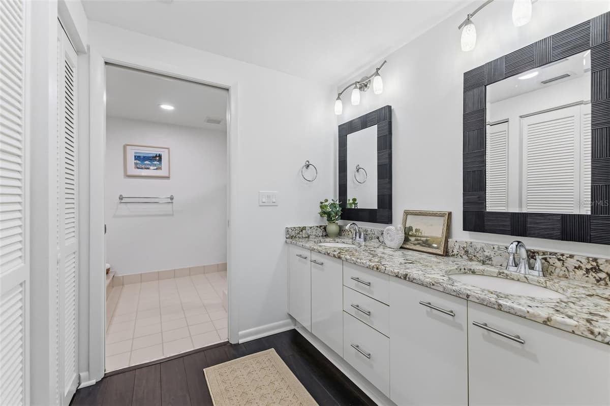 1540 GULF BOULEVARD — photo 14 of 45