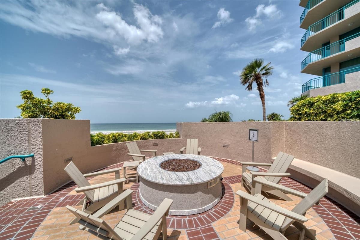 1540 GULF BOULEVARD — photo 33 of 45