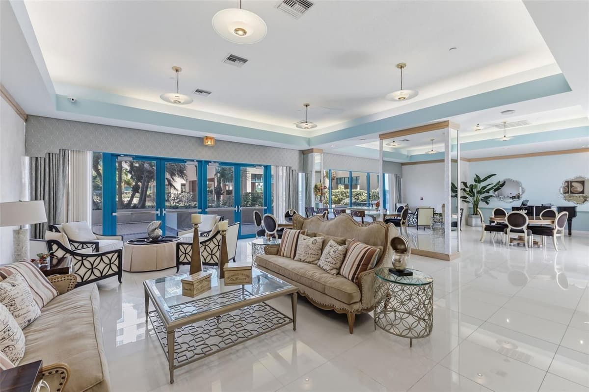 1540 GULF BOULEVARD — photo 41 of 45