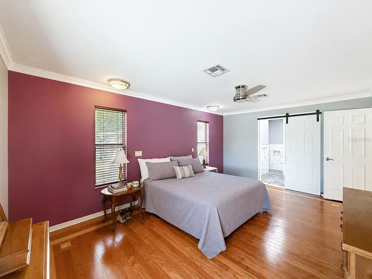 2833 ROSE AVENUE — photo 17 of 38