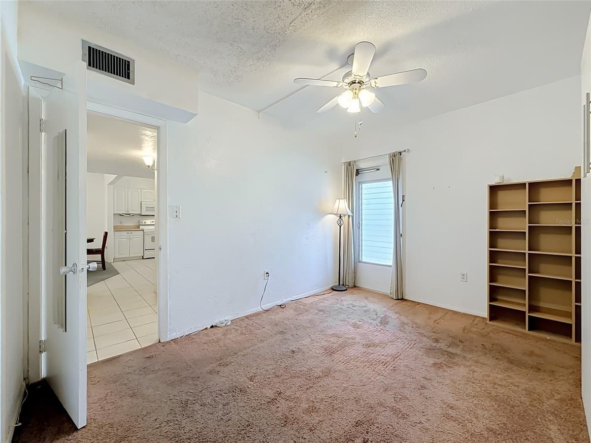 9945 47TH AVENUE — photo 25 of 65