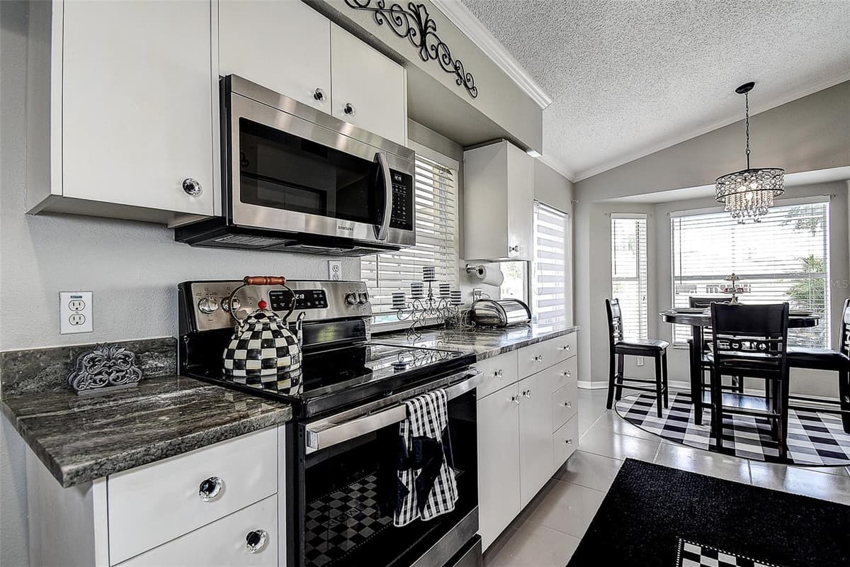 18624 GRAND CLUB DRIVE — photo 14 of 44