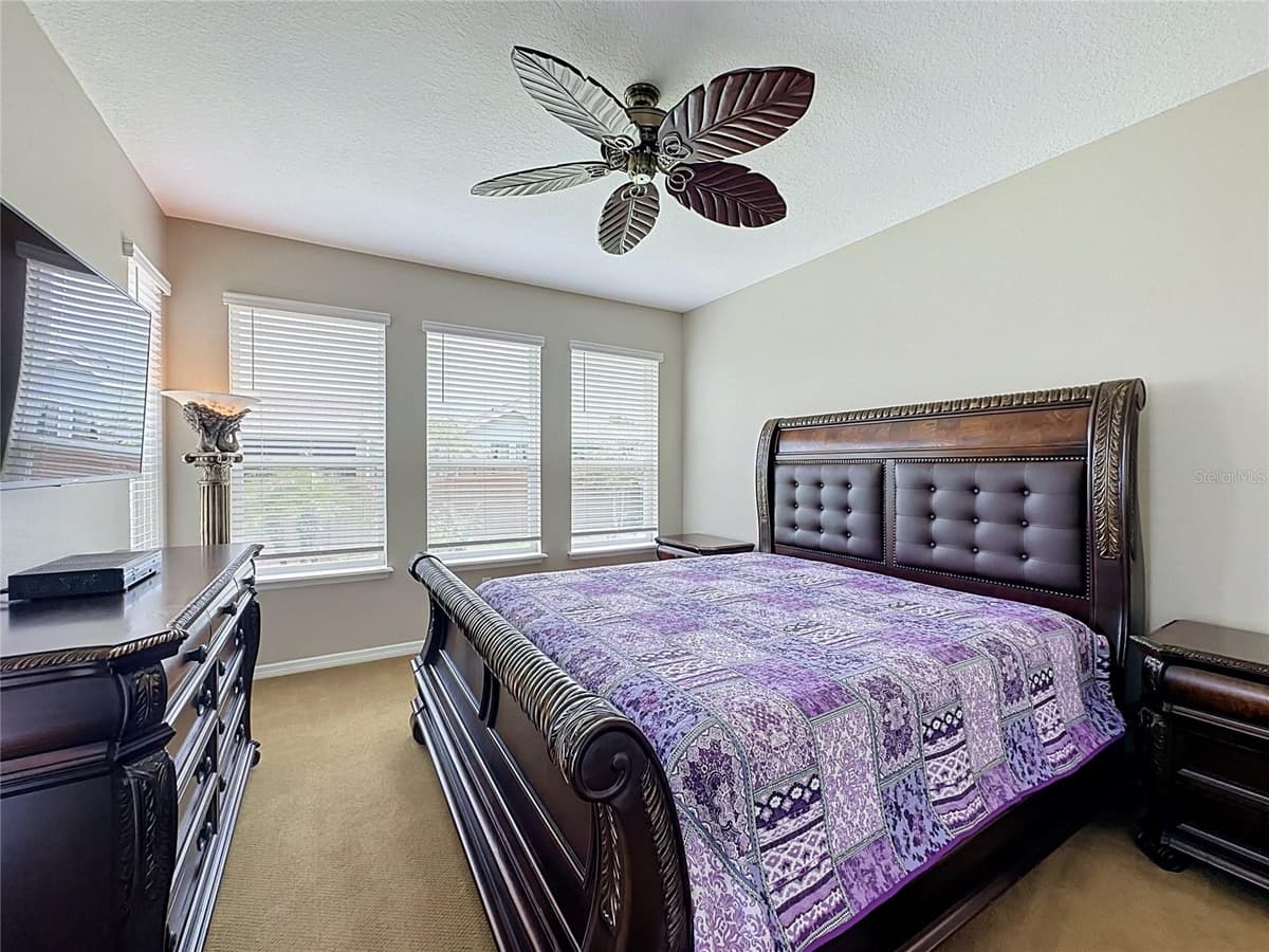 552 NARROW VIEW LANE — photo 23 of 55