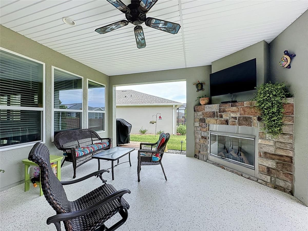 552 NARROW VIEW LANE — photo 35 of 55