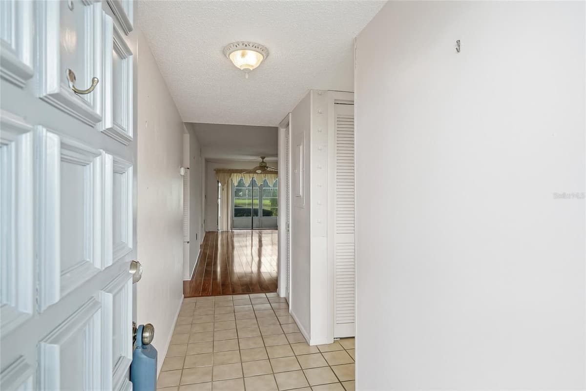 205 MARTHA LANE — photo 4 of 40